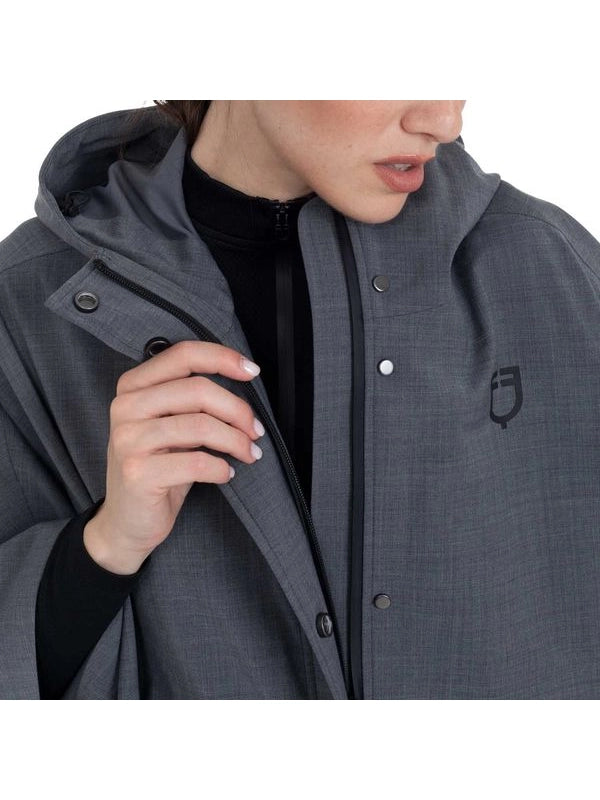 Mantella donna anti pioggia in misto lana