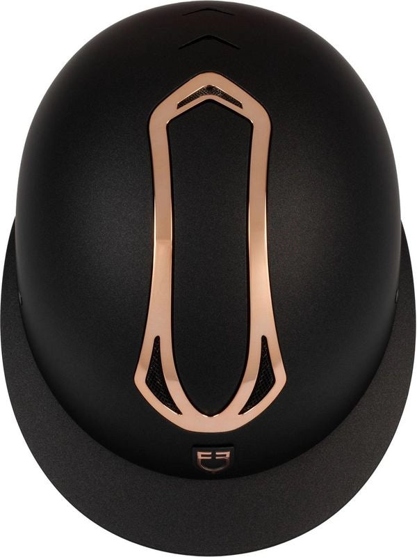 Cap donna con visiera larga omologazione EN 1384-2023
